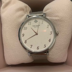 KATE SPADE SILVER WATCH